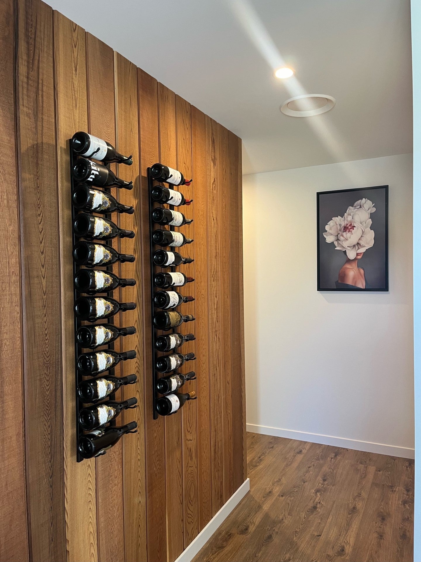 wall-mounted-wine-rack-modern